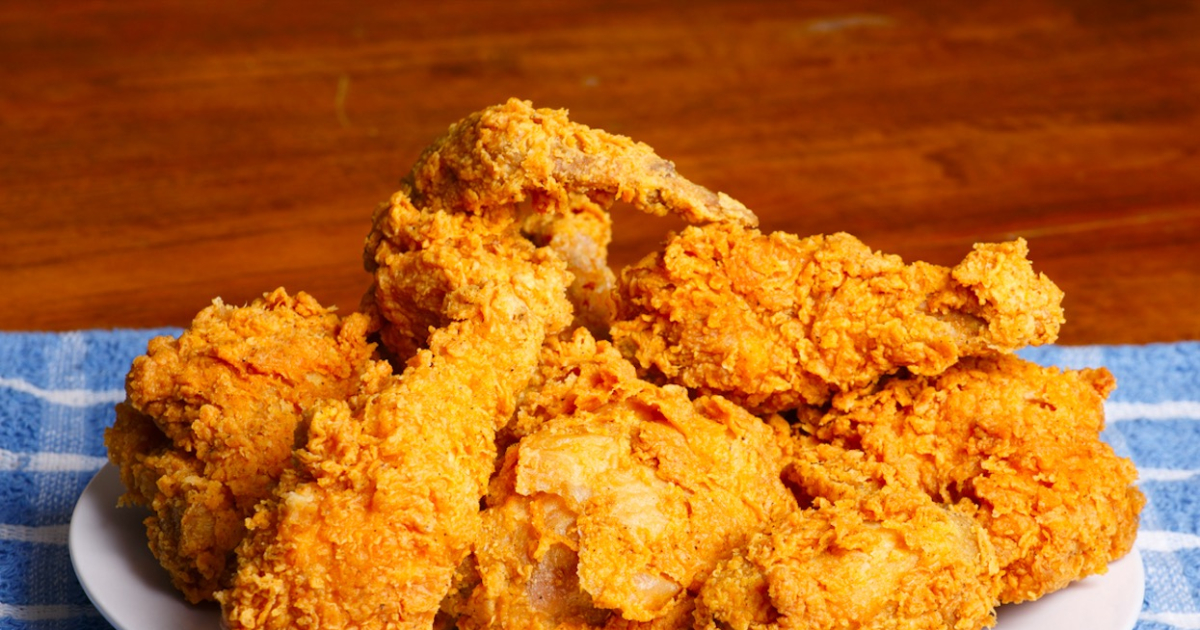 Pollo al estilo KFC: aprende a prepararlo de forma casera