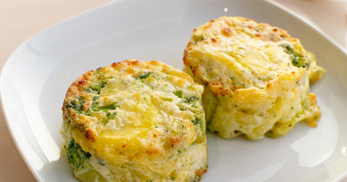 La receta de pudin salado que hace fácil comer coliflor y brócoli