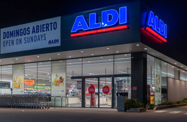 Campos, Spain; december 21 2021: General view of a supermarket of the German food chain Aldi, at nigh