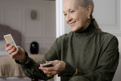 Qué regalar a una mujer de 50 años: 15 ideas con las que sorprender esta  Navidad para todos los gustos y bolsillos