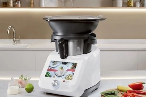 El robot de cocina más vendido de  cae a precio mínimo: pantalla  táctil y 37 funciones por menos de 290 euros