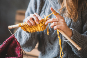 En la comunidad r/crochet de Reddit puedes encontrar infinidad de diseños hechos en crochet para inspirarte. Y lo mejor es la cantidad de artículos distintos que puedes hacer con ganchillo.
