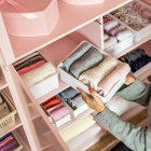 With these six tips from expert and evangelist Marta Jurado (@organizate_con_marta), you can take your wardrobe organization to the next level, like the one you've always wanted but never achieved.