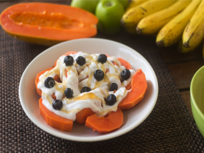 Yogur con papaya: postre sano con muchos beneficios