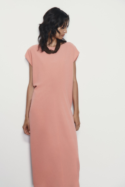 Zara Mujer: cinco vestidos por menos de 30 euros